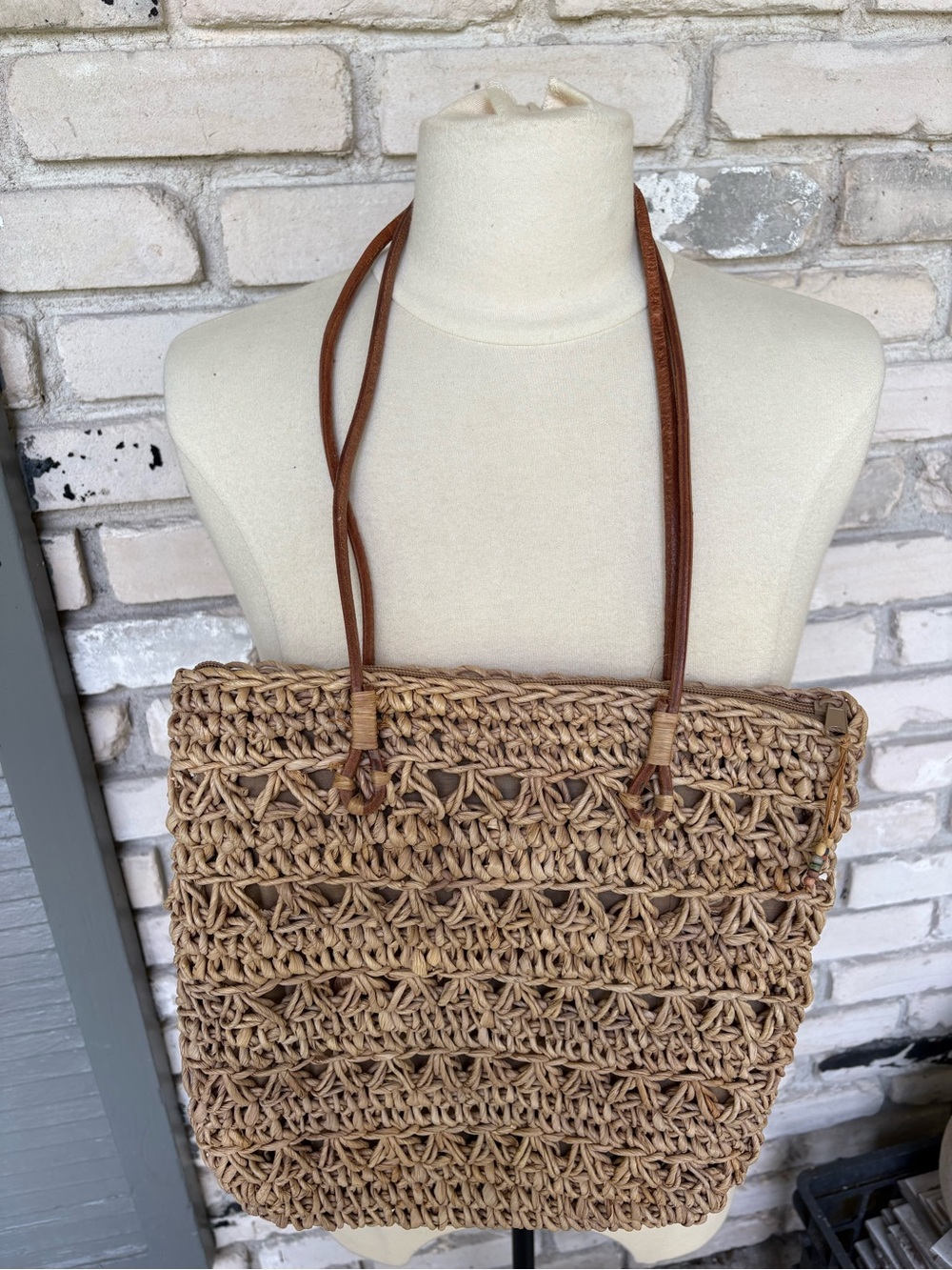 Cappelli Woven Straw Tote Bag with Brown Leather Handles - Picture 2 of 4
